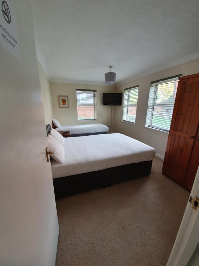 Reading Budget Apartments Bagian luar foto
