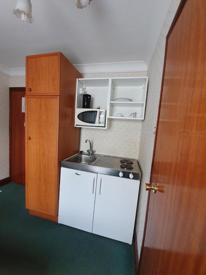 Reading Budget Apartments Bagian luar foto