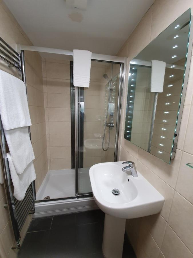 Reading Budget Apartments Bagian luar foto
