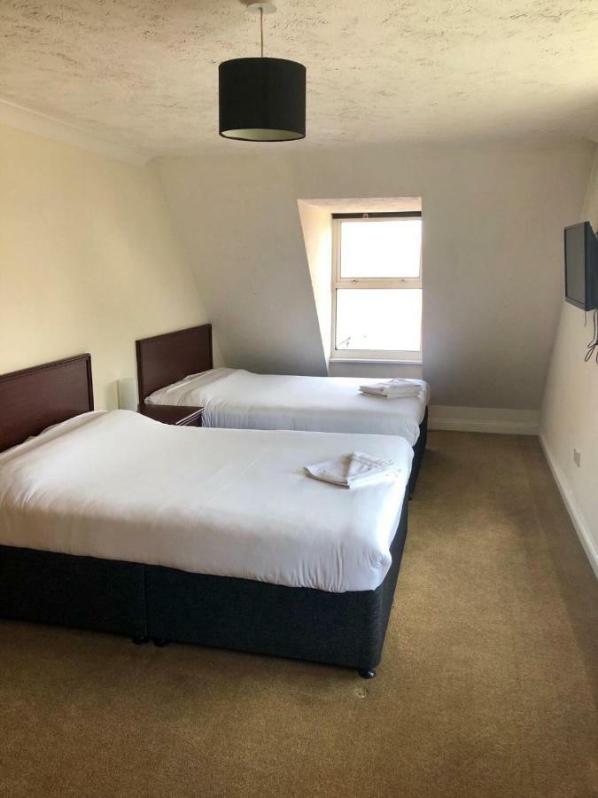Reading Budget Apartments Bagian luar foto